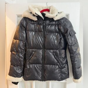 Women's Black Puffer Jacket with Cream Accents